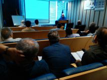 mmediate loading With live surgery and live prosthetic