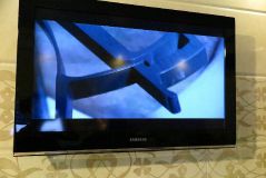 SPI system presentation with live surgery